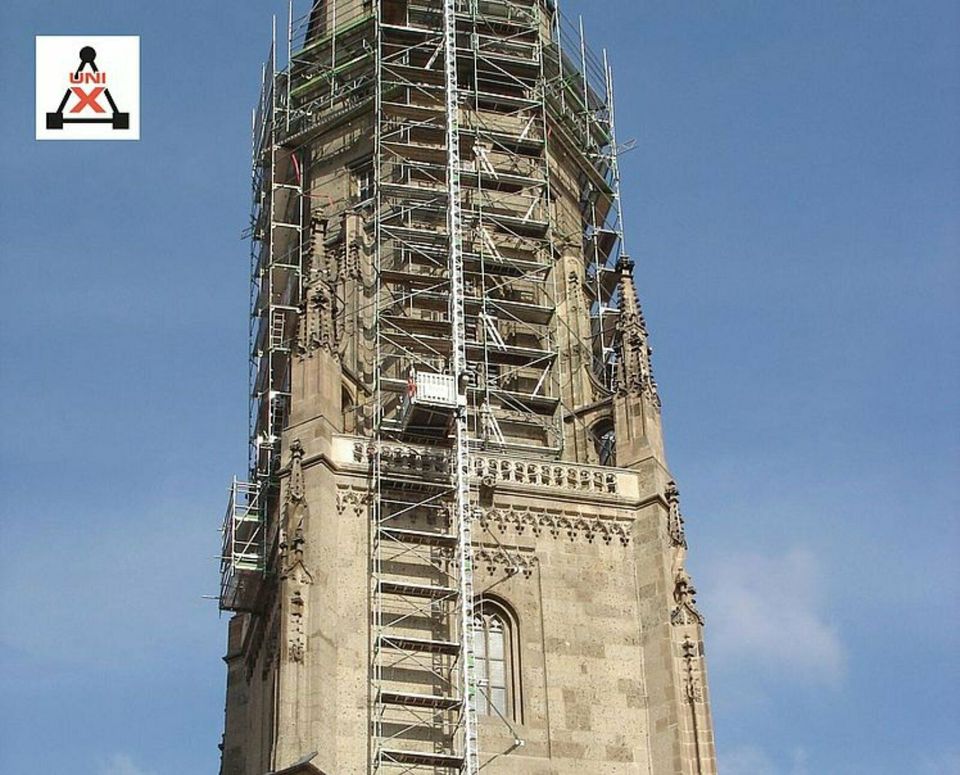 Bauaufzug Vermietung GEDA 500 ZZP Senkrechtaufzug Miete Baustelle in Wittenberg