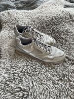 Damen Reebok Sneaker Turnschuhe Silber 39 Schleswig-Holstein - Flensburg Vorschau