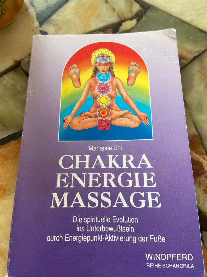 Chakra Energie Massage Buch ♥️♥️ in Großheubach