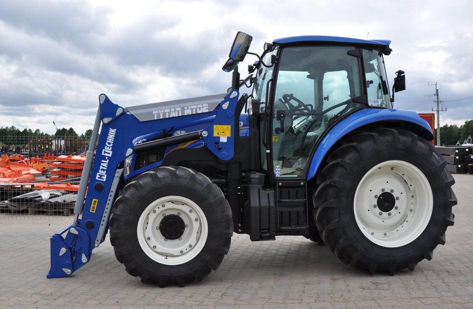 Frontlader für John Deere Renault MTS MTZ Belarus Zetor Case IH in Neuhardenberg