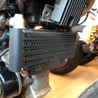 Ducati Hypermotard 1100 - Ölkühler Schutzgitter Bayern - Wenzenbach Vorschau