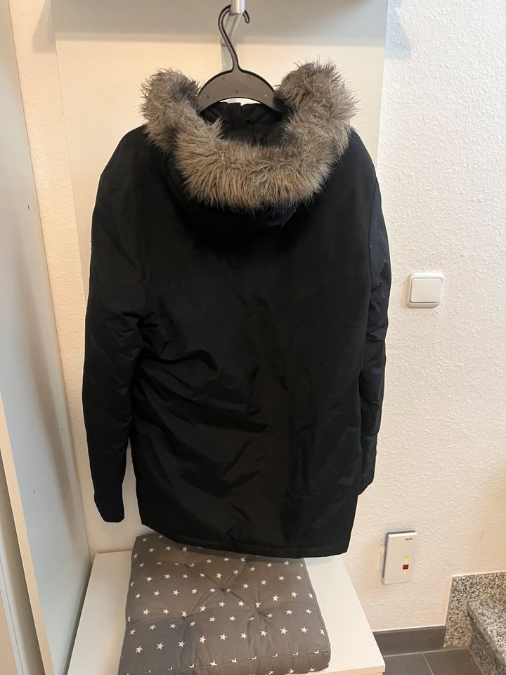 Adidas Herren Winterjacke Größe S in Kerpen