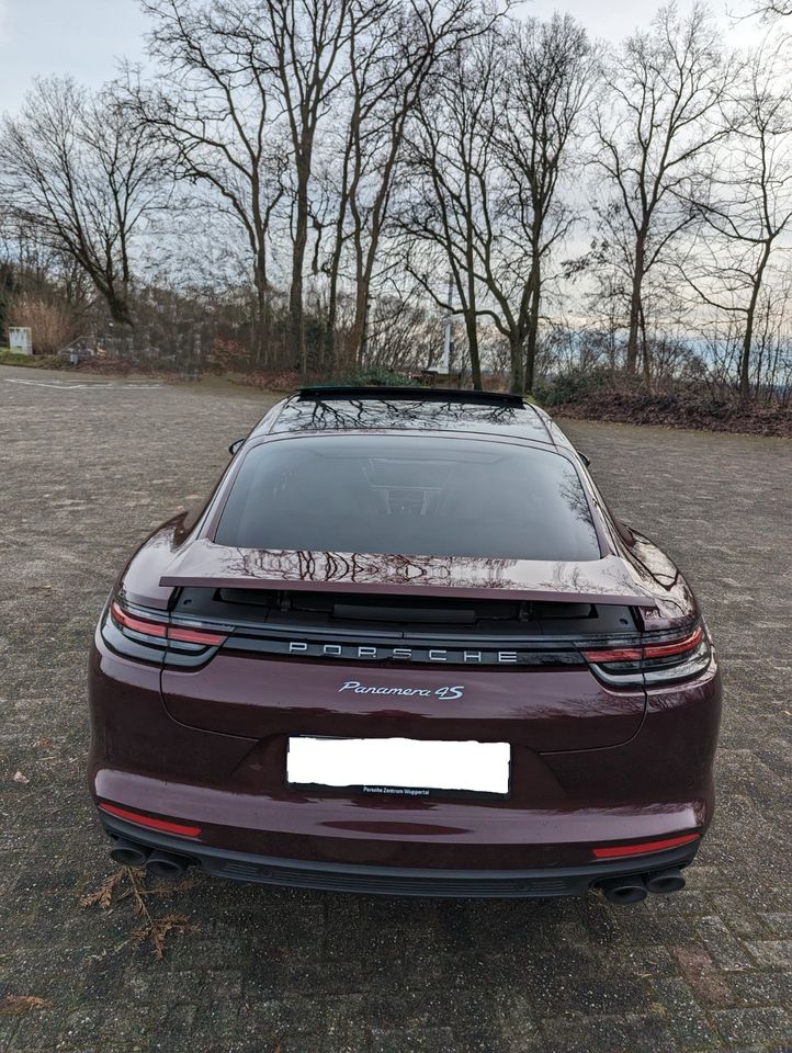 Porsche Panamera 4S mit vielen Extras „sofort Verfügbar“ in Bad Bentheim