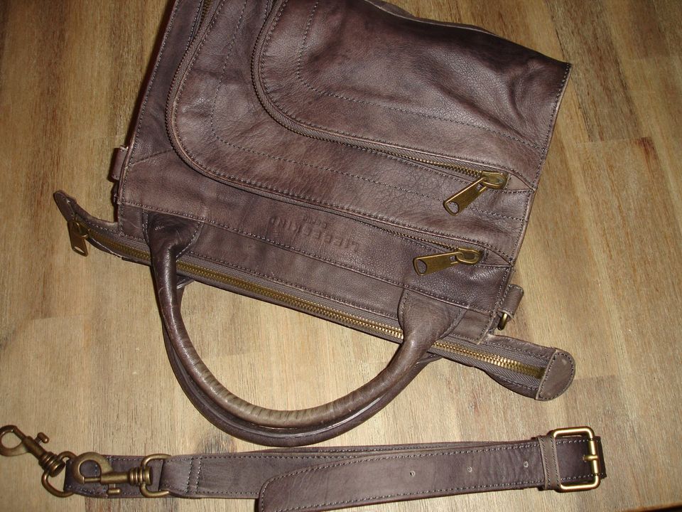 Liebeskind Berlin Handtasche Echtleder Boho Vintage Shabby in Werrabronn