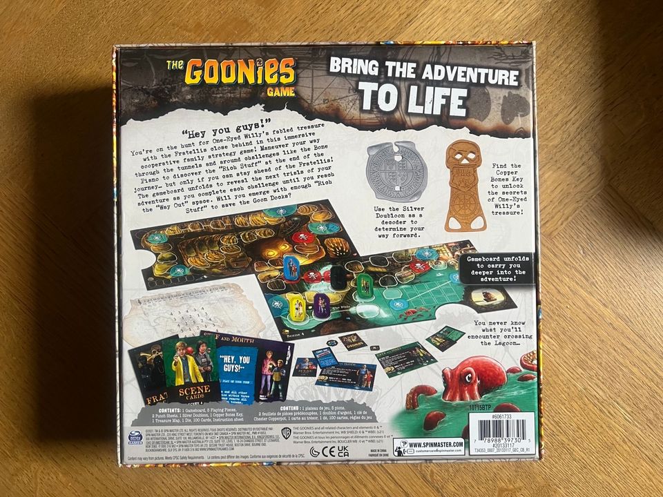 Goonies Brettspiel Englisch Kooperativ in Berlin