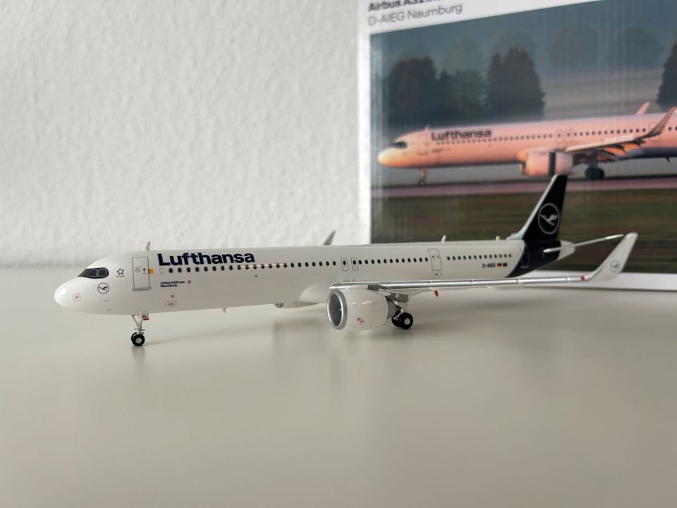 Flugzeugmodelle Lufthansa + Condor 1:200 in Groß-Gerau