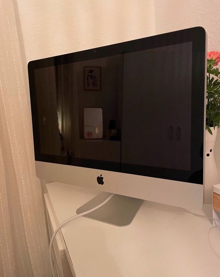 Apple iMac 21,5 Zoll in Schönaich