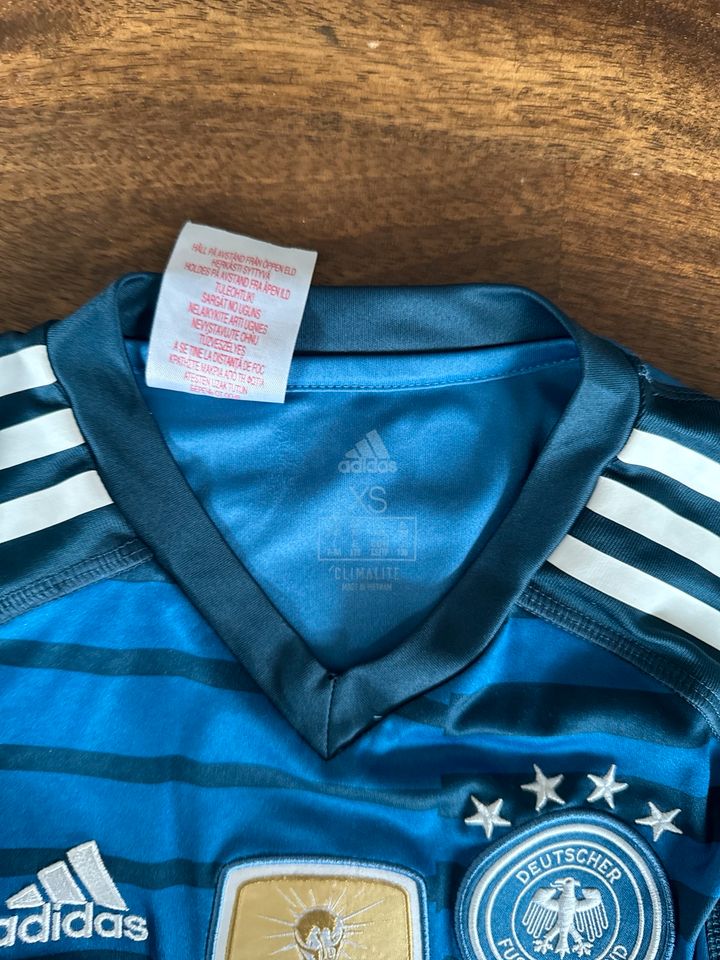 Adidas Trinot Funktionsshirt in Köln