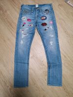 True Religion Damen Jeans mit Aufnäher Gr. 25 Baden-Württemberg - Leonberg Vorschau