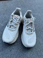 New Balance 1080 v14 EU44/US10 NP 190€ Niedersachsen - Rinteln Vorschau