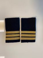 Schulterklappen mit drei Streifen, Piloten, First Officer, Marine Hamburg-Nord - Hamburg Winterhude Vorschau