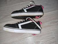 Heelys, Rollschuhe Gr. 36,5 Bremen - Borgfeld Vorschau