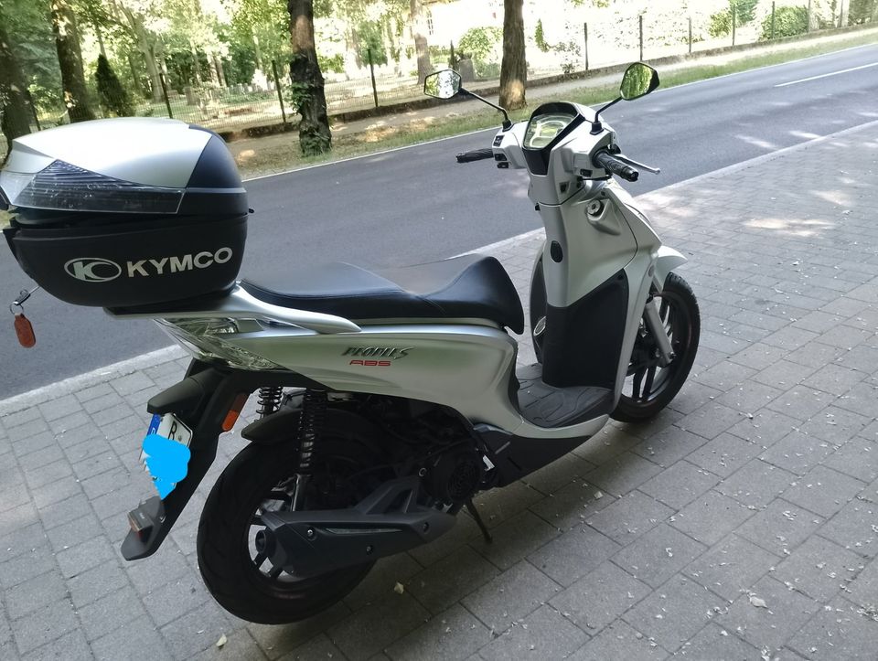 Kymco New People S 200 ABS. in Berlin