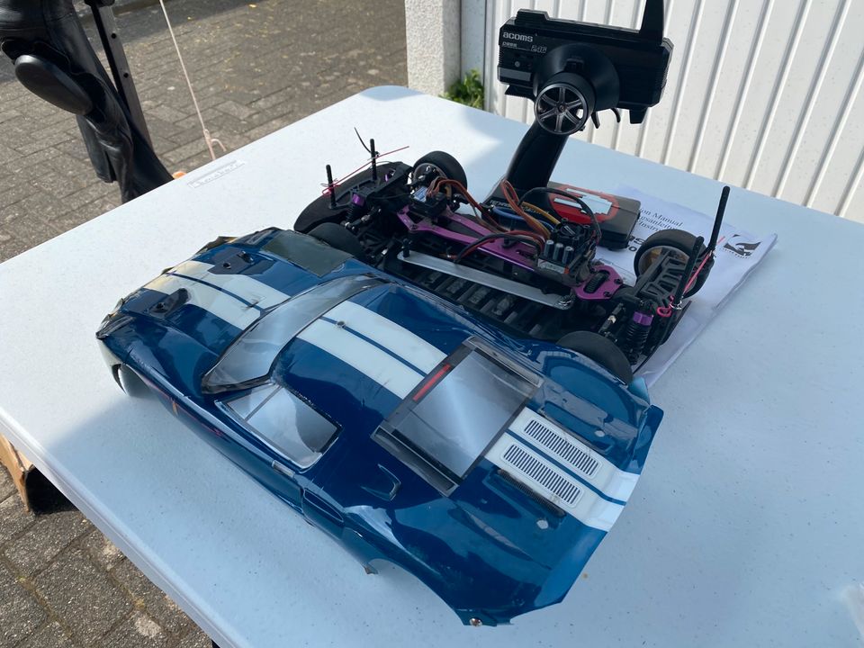 Reely Tourenwagen Onroad Glattbahn RC Brushless 4WD in Bergisch Gladbach