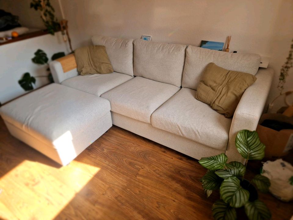 Dreier Sofa "vimle" mit passendem Hocker von Ikea Couch beige in Witzenhausen