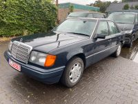 Oldtimer Mercedes 200 E Bi.89 HU+H-Abnahme neu guter Zustand Nordrhein-Westfalen - Herten Vorschau