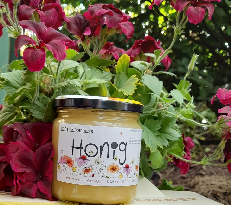 Honig aus eigener Imkerei in Kall