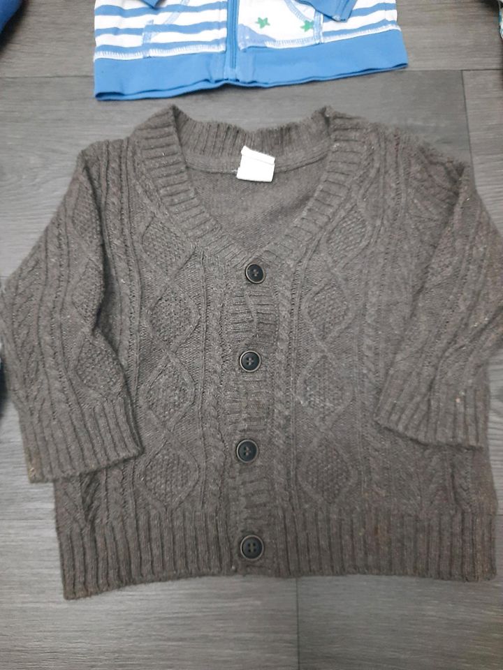 Babykleidung, Jacken/ Wickeljacke Größe 50-68 H&M in Lunestedt