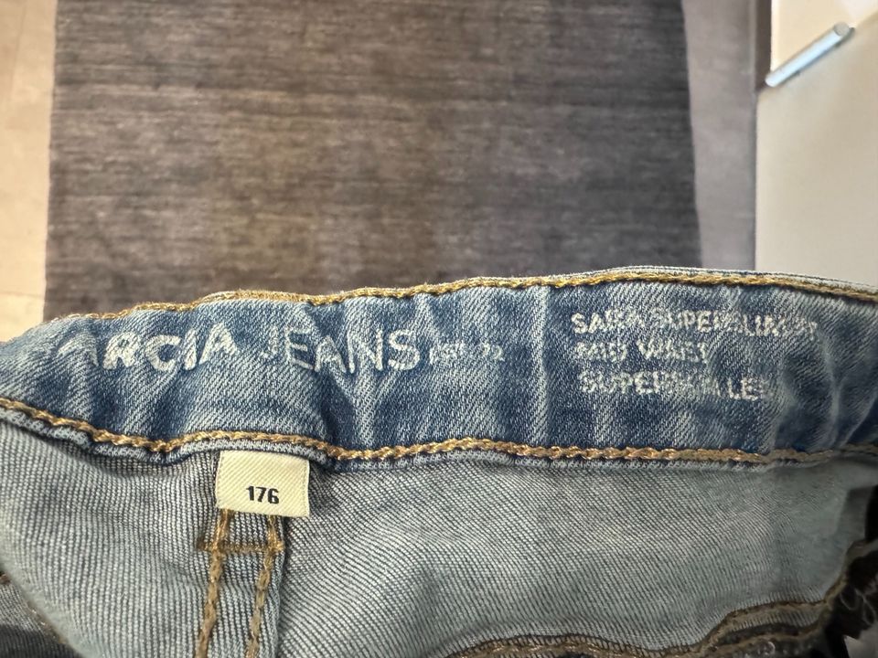 2 Garcia Jeans Sara super slimfit / midwaist in Alsbach-Hähnlein