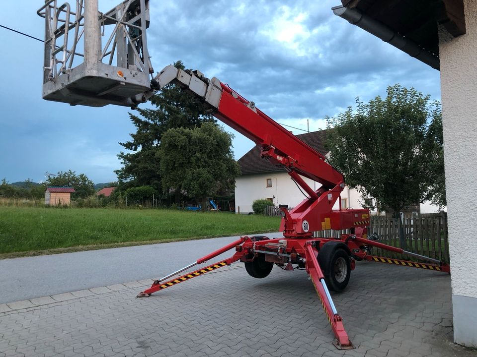 Vermiete Arbeitsbühne Hebebühne Hubarbeitsbühne in Hofkirchen