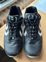 Hummel Handballschuhe schwarz 43 Nordrhein-Westfalen - Wipperfürth Vorschau