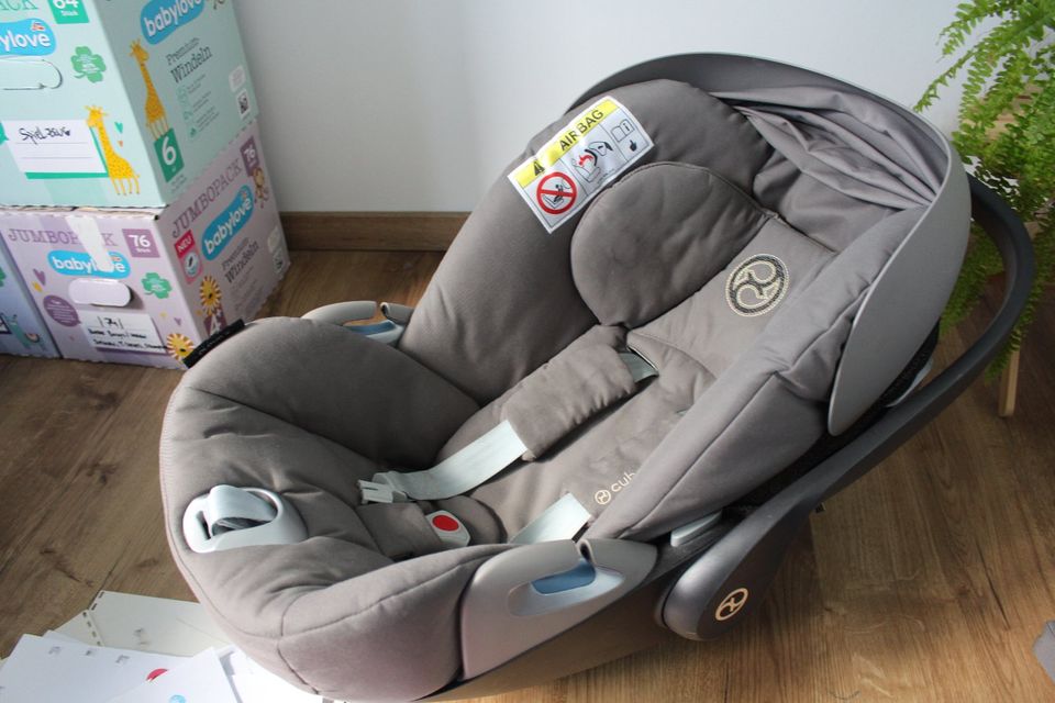 Babyschale Cybex Cloud Z i-size in Einhausen