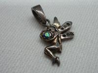 alter 925 Silber Anhänger Elfe mit farbigen Farbstein schimmernd Niedersachsen - Eystrup Vorschau