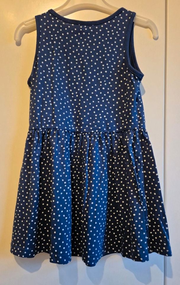 Kleid 110 116 Sommer Trägerkleid Einhorn Giraffe H&M C&A in Nürnberg (Mittelfr)