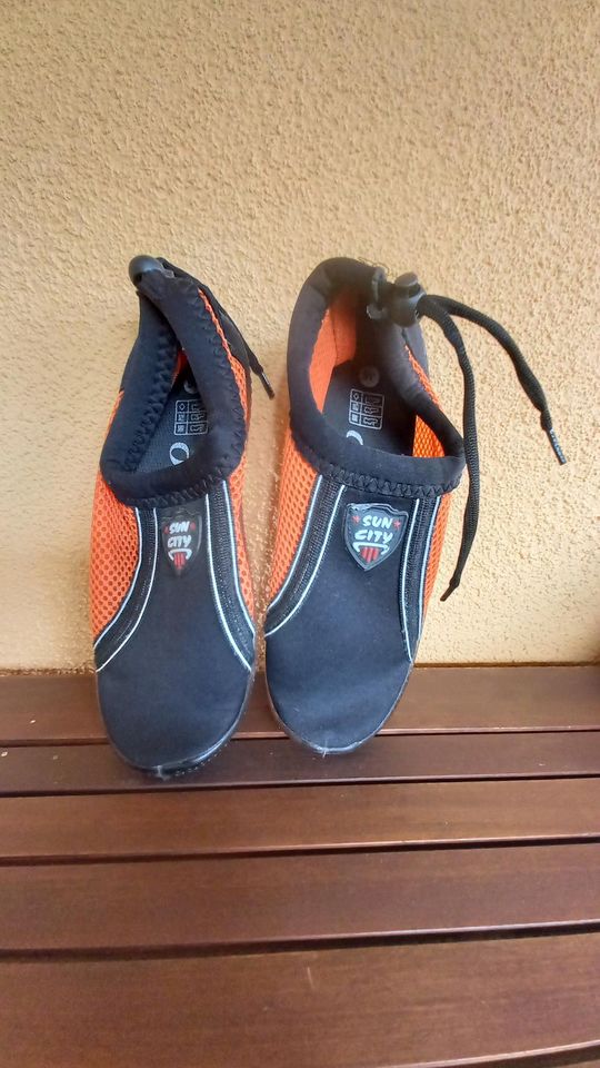 Badeschuhe Strandschuhe Wasserschuhe Gr.36 NEU in Michendorf