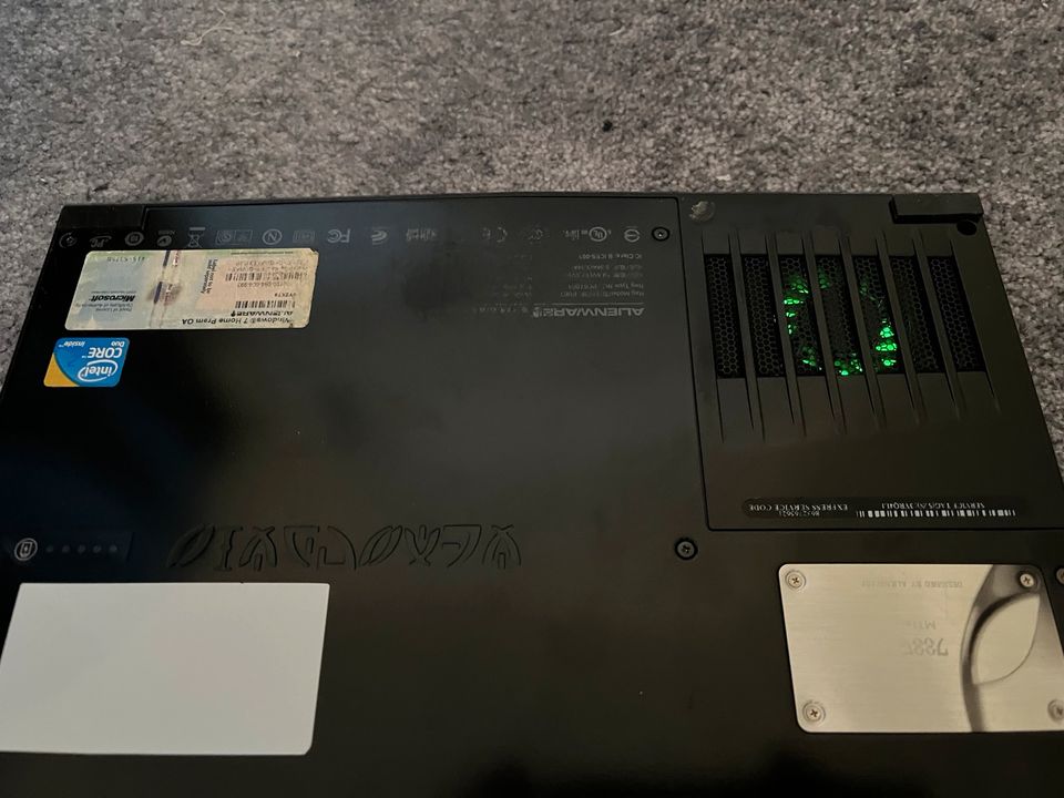 Alienware M11x  Intel Nvidia 8 GB Win 10 SSD in Plauen