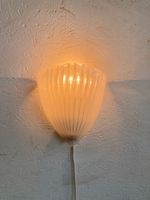 Vintage Muschel Wandlampe aus Glas 50s Mid Century München - Ludwigsvorstadt-Isarvorstadt Vorschau