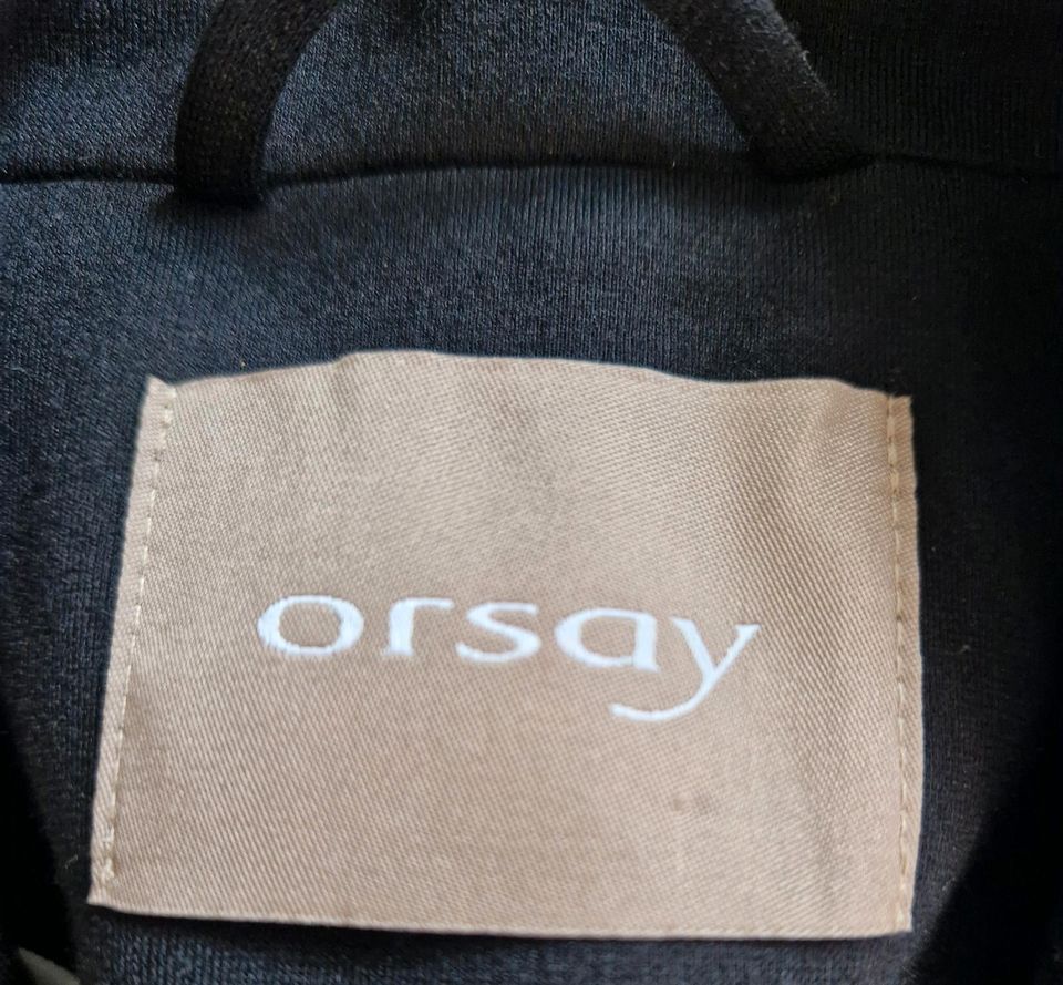 Blazer neuwertig schwarz tailliert von Orsay Gr. 34 in Hamburg