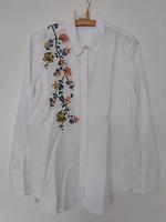 Weiße Bluse mit Blumen von Marie Lund, Gr. 38, ungetragen Leipzig - Gohlis-Süd Vorschau