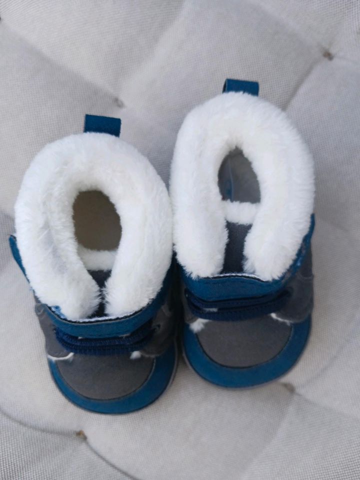 Babyschuhe Sterntaler 15/16 neu in Künzell