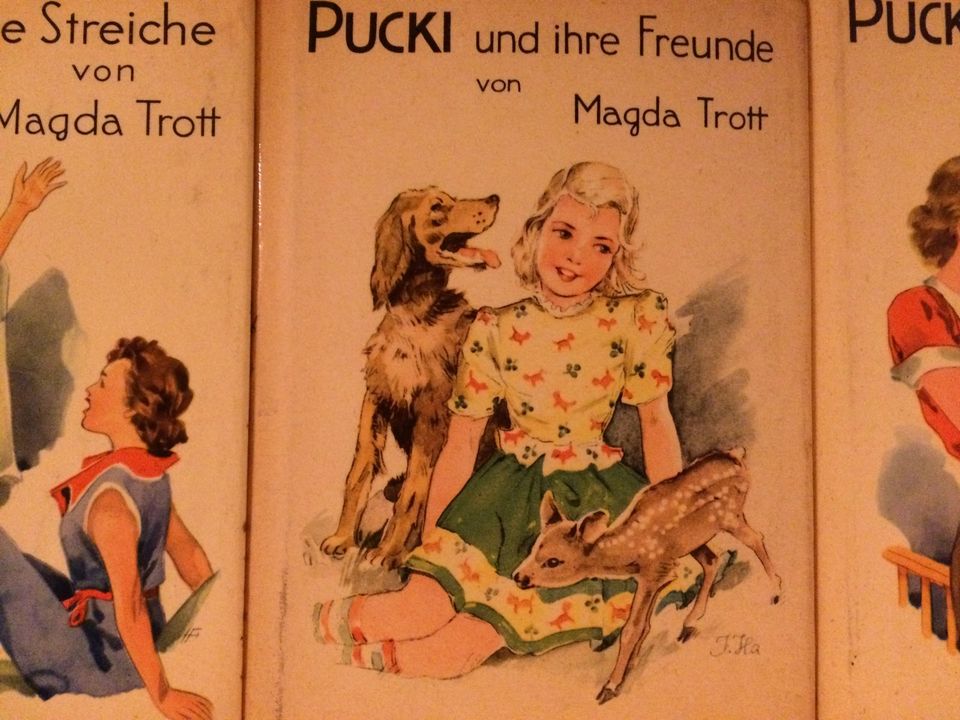 PUCKI - MAGDA TROTT - 12 BÄNDE - 12 BÜCHER - TITANIA VERLAG in Nettersheim