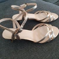 Esprit Sandalen, Ballschuhe, Tanzschuhe Bayern - Gangkofen Vorschau