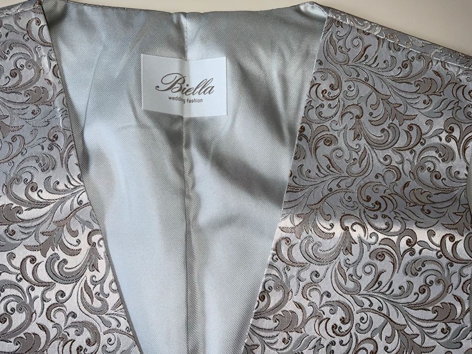 Biella Wedding Fashion Weste Tuch Plastron Set neu Silber Gr 58 in Rotenburg (Wümme)