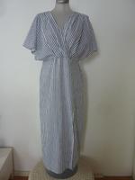 Blau / Weiß gestreiftes Kleid von ZARA, Größe 44 / XL, Leinen/Bau Hessen - Flörsheim am Main Vorschau