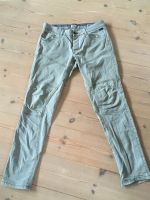 Esprit Jeans, 32/34, grün, TAPERED FIT, gratis Lieferung Schleswig-Holstein - Mielkendorf Vorschau