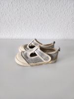 Kinder Sandalen Halbsandalen Schuhe H&M Gr. 22 Hessen - Kassel Vorschau