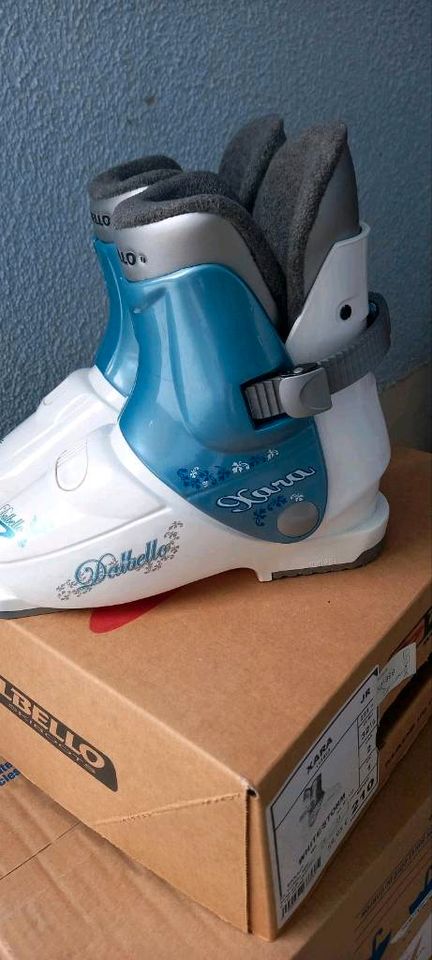 Kinder Ski Stiefel    Xara in Bad Kötzting