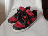 Turnschuhe Sneaker Nike Gr.39 Hessen - Münchhausen Vorschau
