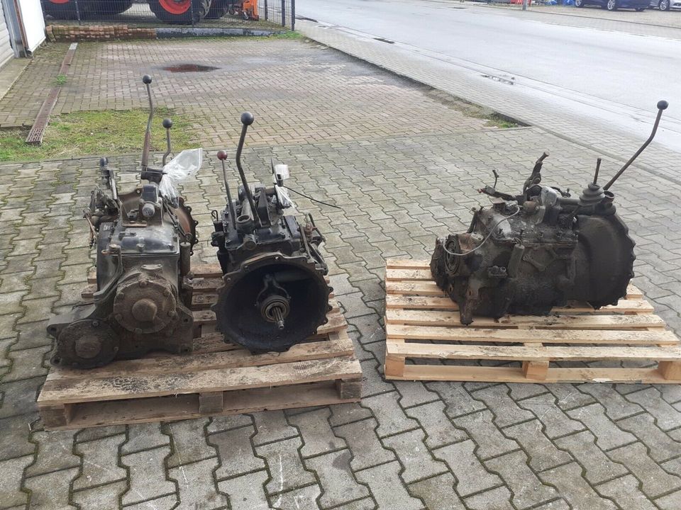 Unimog 406 Getriebe Teile Zahräder etc. Ersatzteile in Borken