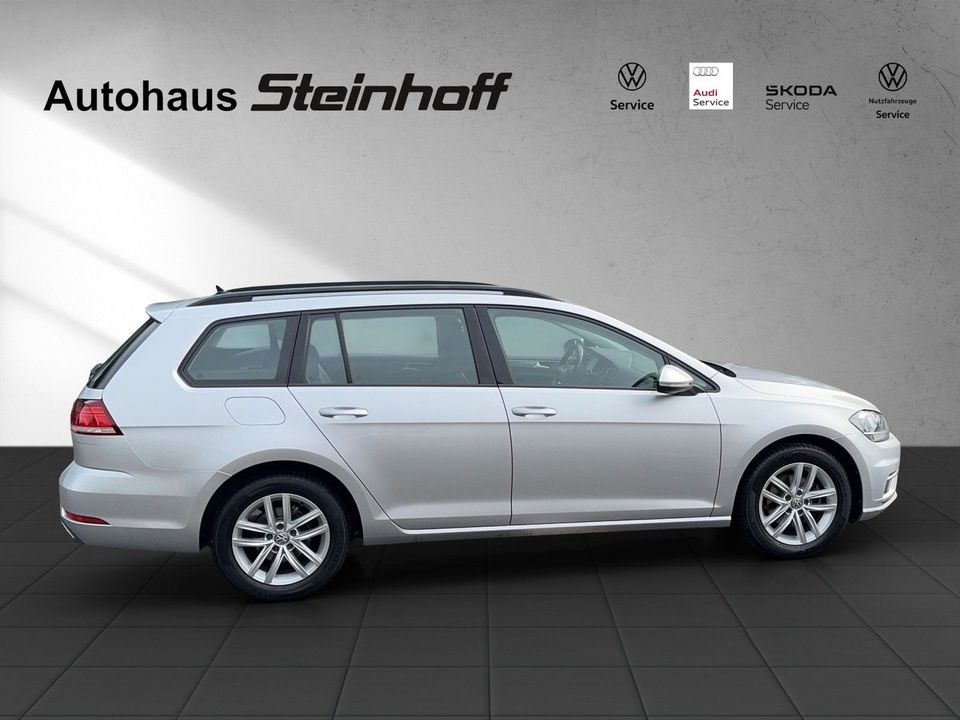 Volkswagen Golf Variant TDI Comfortline Navi,Sportpaket,Alu in Attendorn