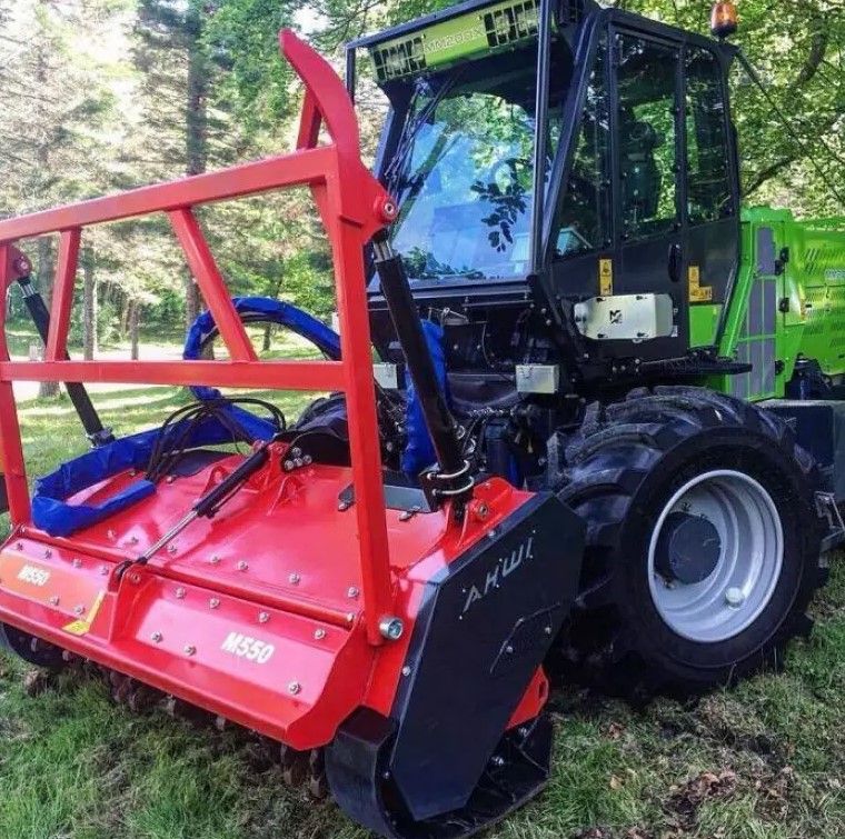 PRINOTH AHWI M550h hydraulischer Forstmulcher in Schmallenberg