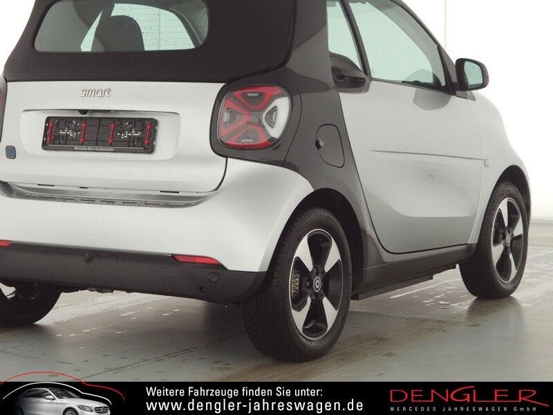 Smart Fortwo Cabrio EQ EXCLUSIVE*JBL*WINTER Passion in Jettingen