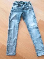 s.Oliver Jeans grau Größe 170 Brandenburg - Bernau Vorschau