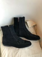 Tod‘s Chelsea Ankle Boots 37, schwarz, Wildleder Nordrhein-Westfalen - Gütersloh Vorschau