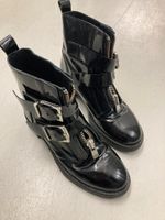 Stiefeletten Sasha Schwarz Lack Zara Düsseldorf - Oberkassel Vorschau