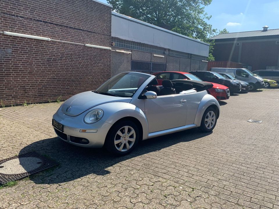 Volkswagen New Beetle Cabriolet 2.0 in Bremen